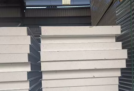 夾芯板：北極研究站的高性能保溫材料